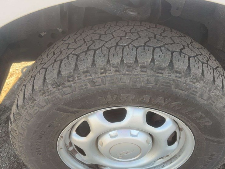 2018-ford-f150-image-12