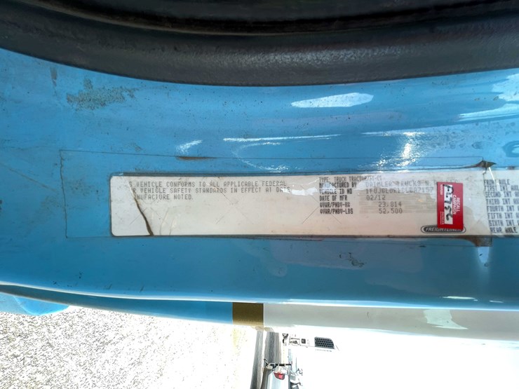 #206-•-2012-freightliner-cascadia-semi-tractor-(title-in-delay)-(denmark,-wi)-image-64