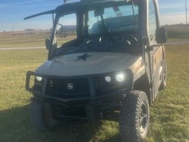 john-deere-gator-xuv-835m-image-3