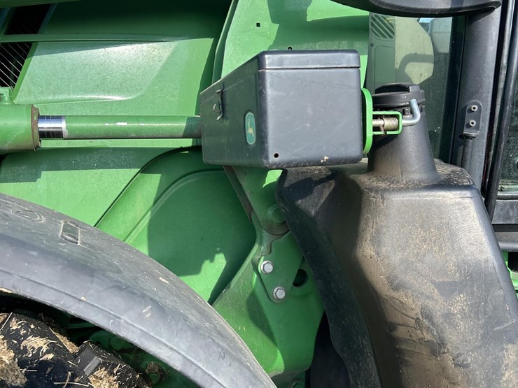 2013-john-deere-6170r-image-44