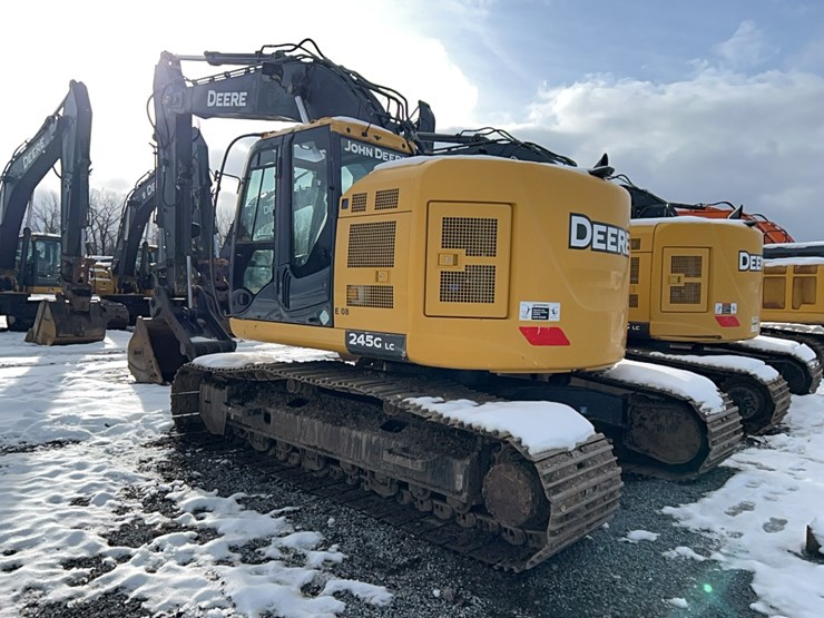 2020-john-deere-2020-image-14