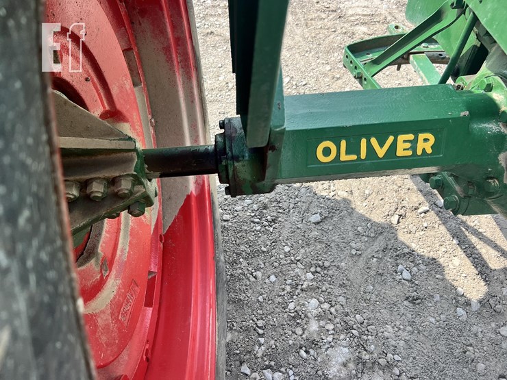 oliver-66-image-25