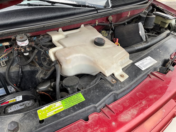 1999-chevy-3500-image-38