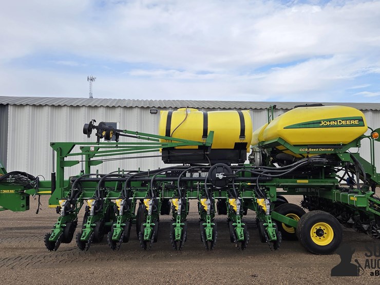 john-deere-db44-image-8