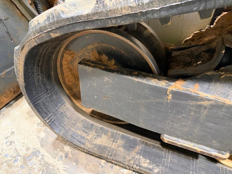 2022-bobcat-t62-image-13