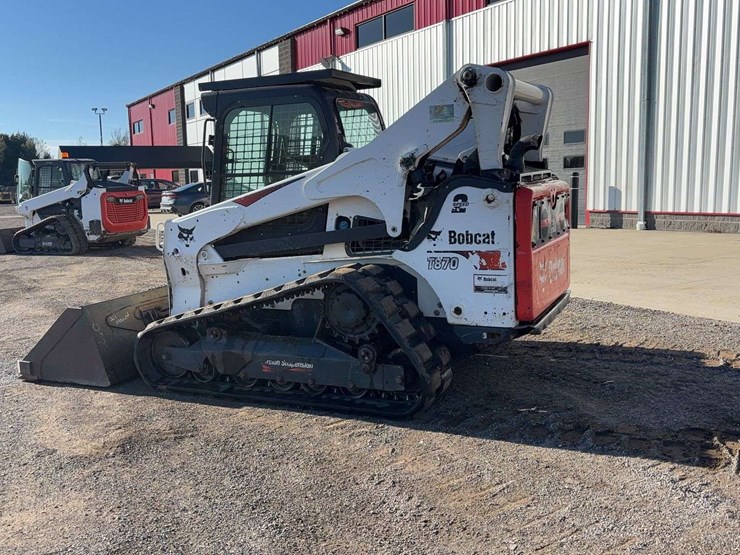 2021-bobcat-t870-image-4