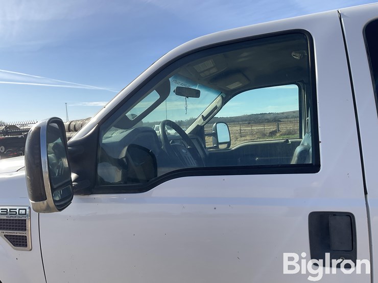 ford-f350-xl-image-15