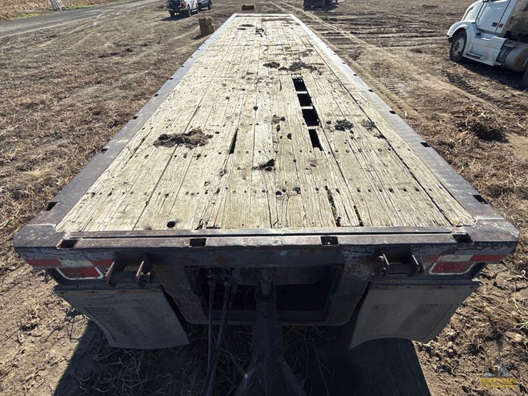 1974-trim-40'-flatbed-trailer-image-4