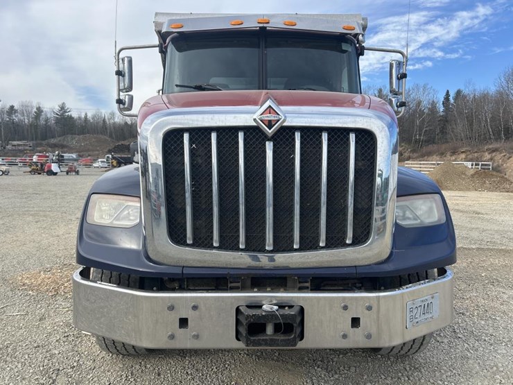 2017-international-hx615-image-8