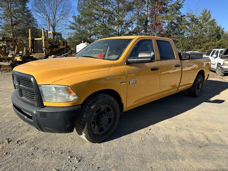 2012-dodge-ram-2500-image-1