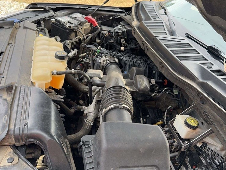 2021-ford-f150-image-23