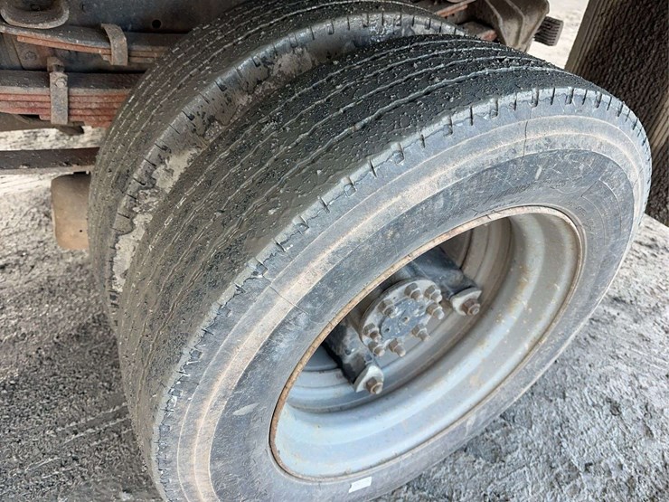 1991-international-4700-image-10