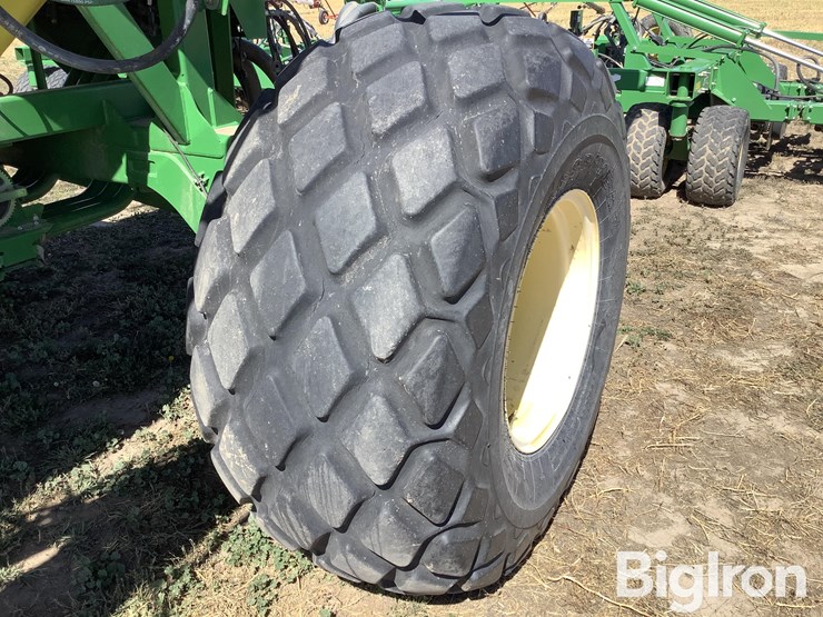 john-deere-1890-image-13