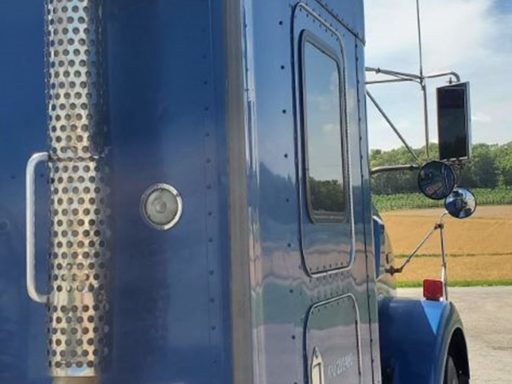 2007-kenworth-t800-image-12