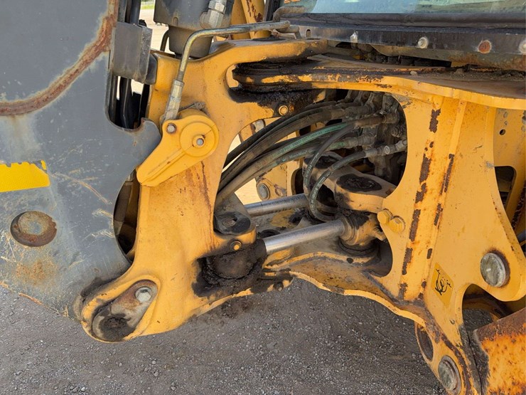 2012-deere-310k-image-14