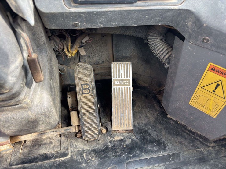 kawasaki-65zv-2-image-35