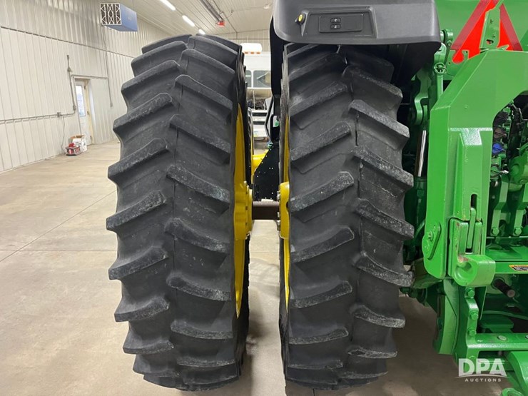 john-deere-8r-340-image-36