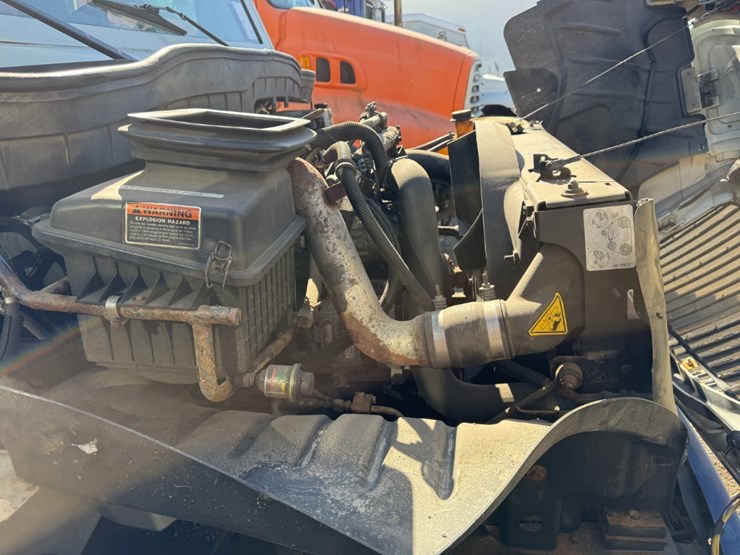 international-durastar-4300-image-11