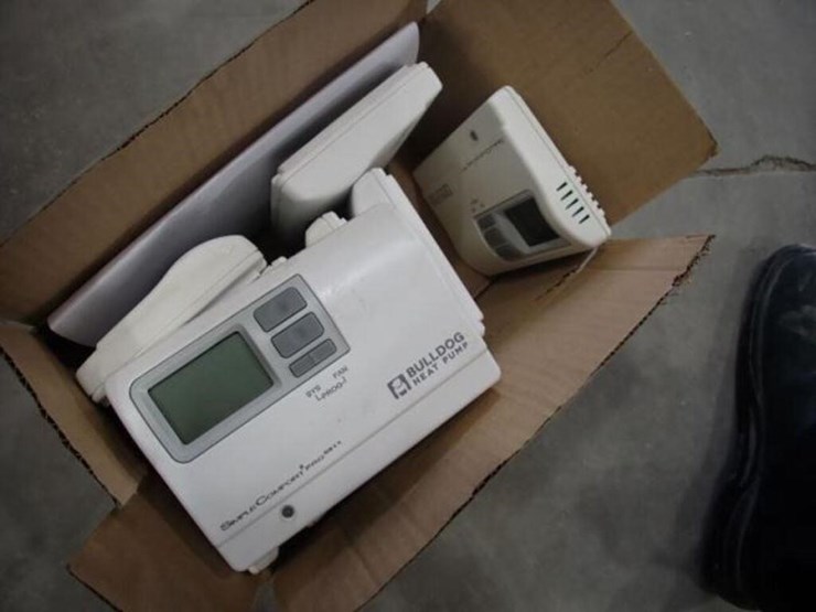 qty-of-(10)-simple-comfort-pro-thermostats-image-5