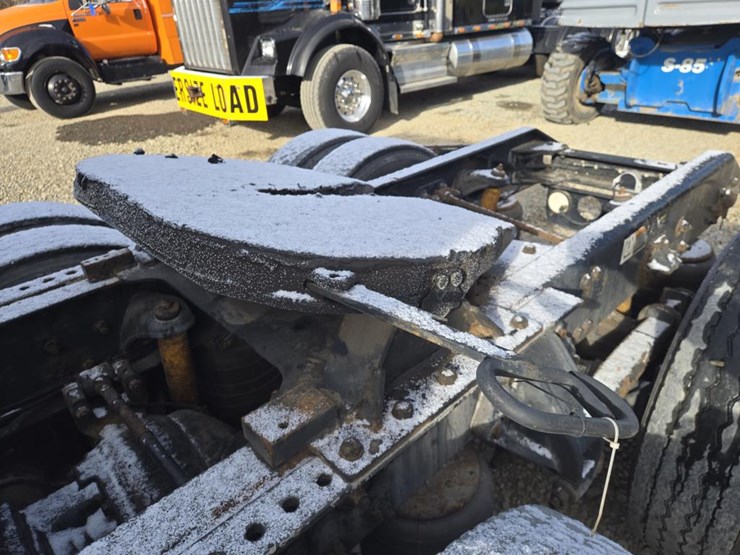 2013-kenworth-t660-image-20