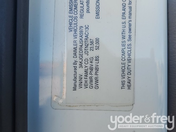 2018-freightliner-cascadia-125-image-38