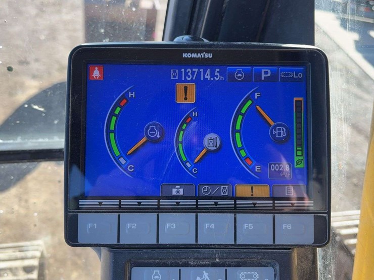 komatsu-pc210-lc-10-image-71