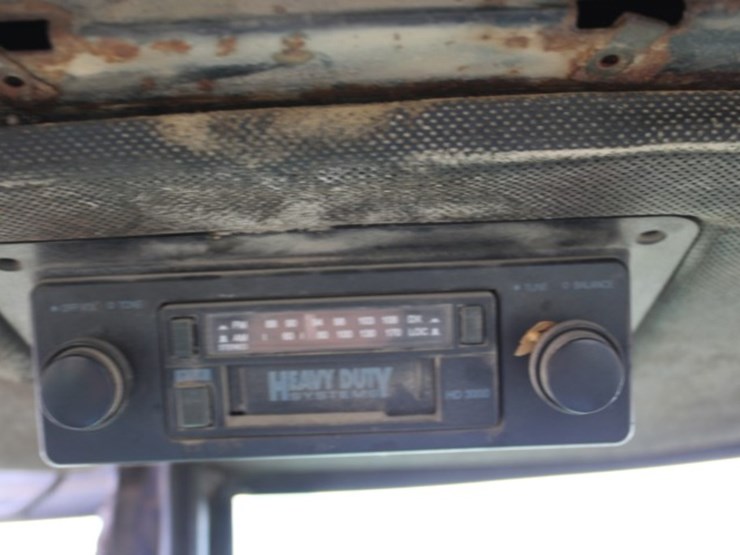 john-deere-8640-image-22