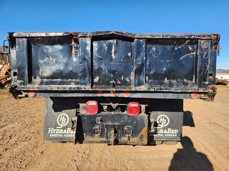 2007-chevrolet-3500-image-4