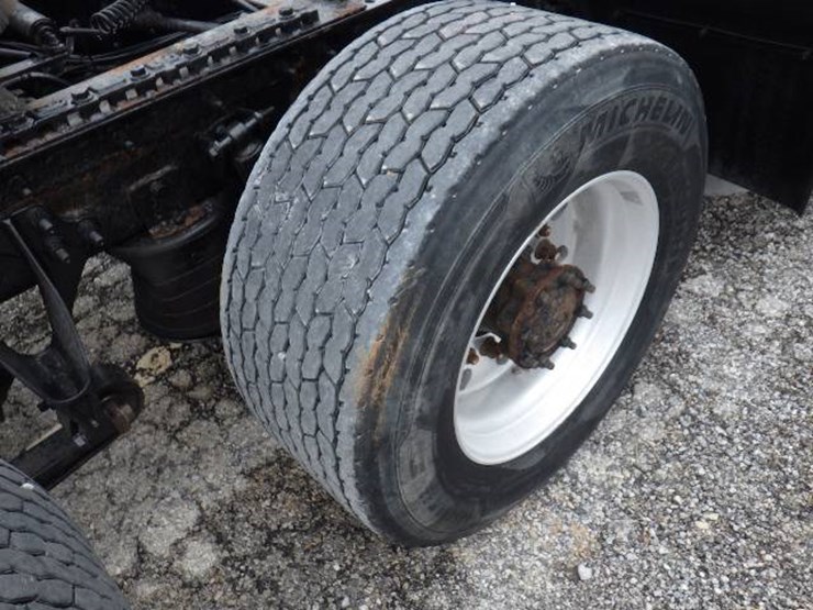 2014-international-transtar-8600-image-6