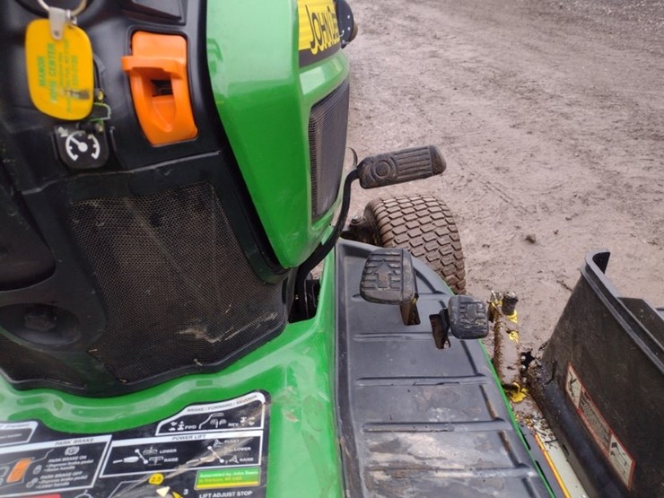 john-deere-x750-image-6