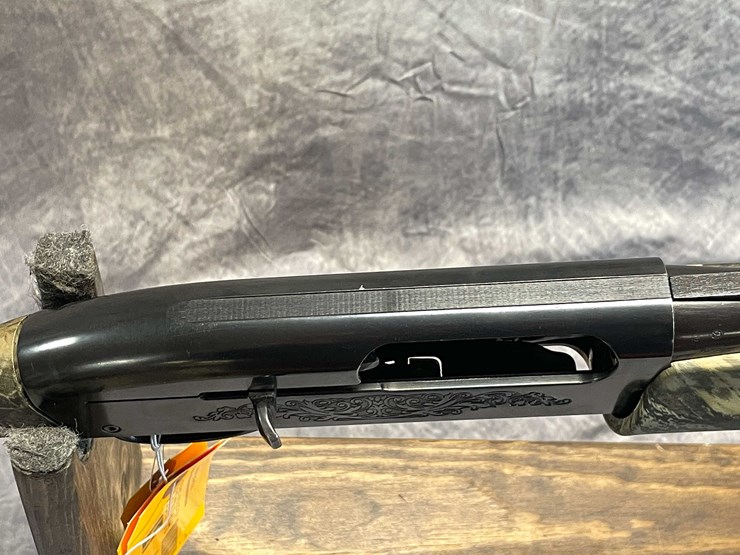 #2331-•-remington-model-1100-12-ga.-semi-auto-shotgun,-sn:-m825010v-image-9