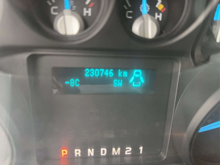 2012-ford-f250-xlt-image-30