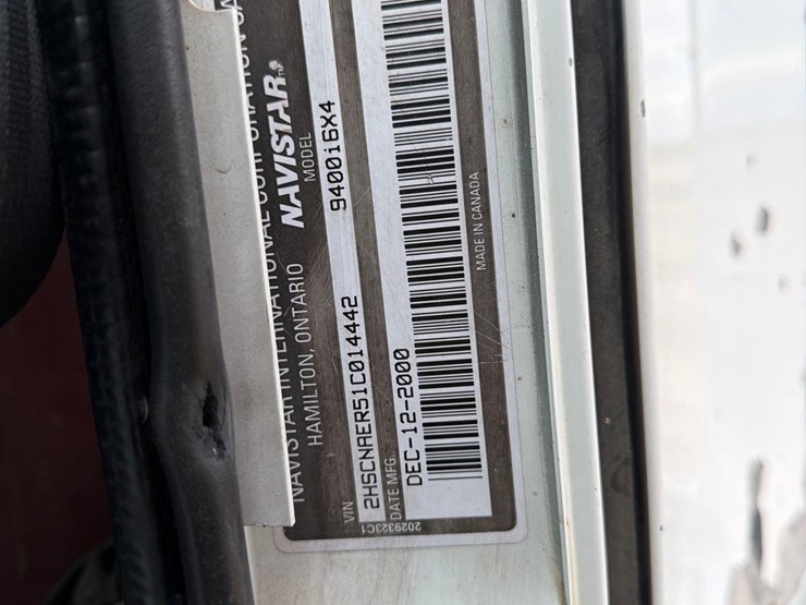 2001-international-2001-image-13