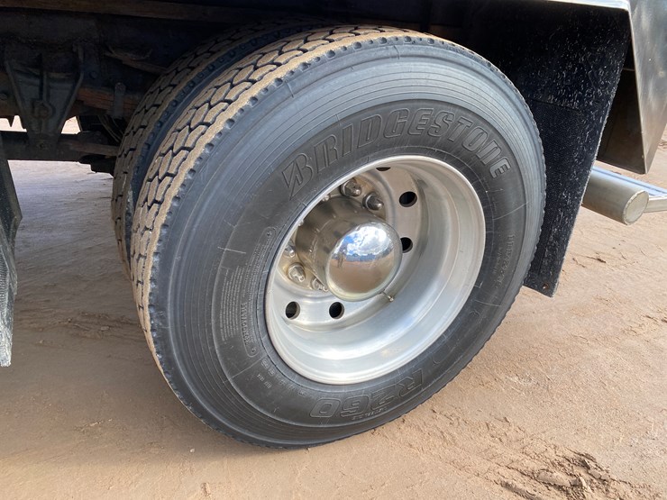 1999-international-4900-image-31