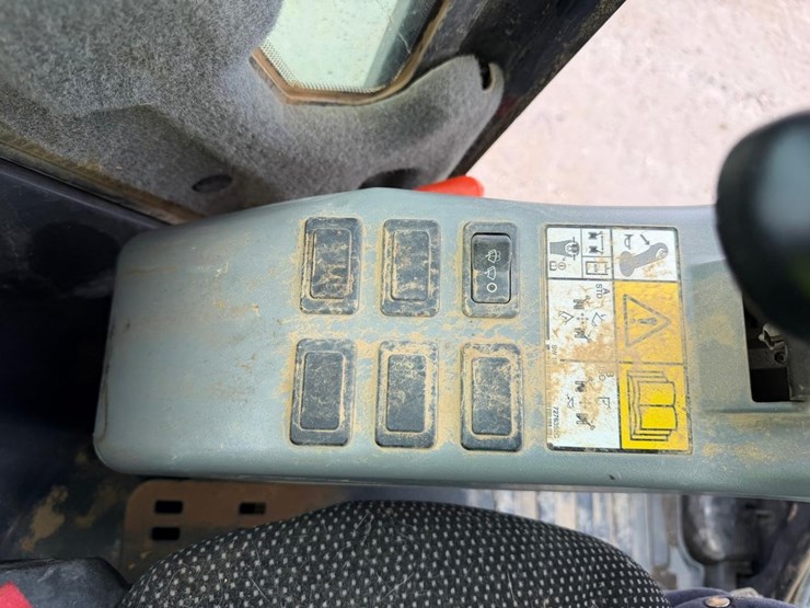 2022-bobcat-e50-image-31