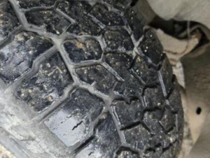 2007-chevrolet-2500-image-12