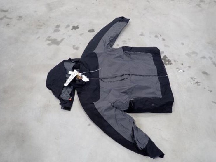 northend-sport-men's-xxl-winter-jacket-image-3