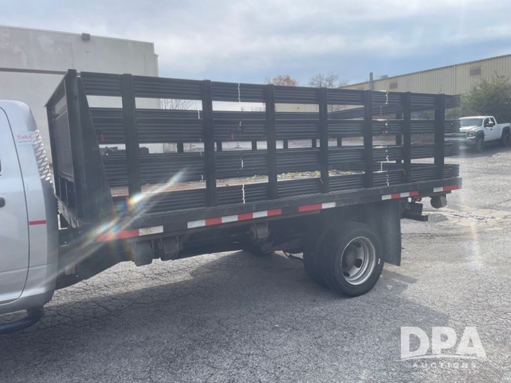 dodge-ram-5500-image-6