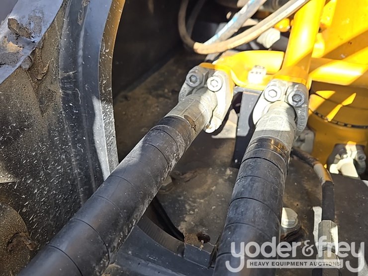 2023-sany-sy225-image-47