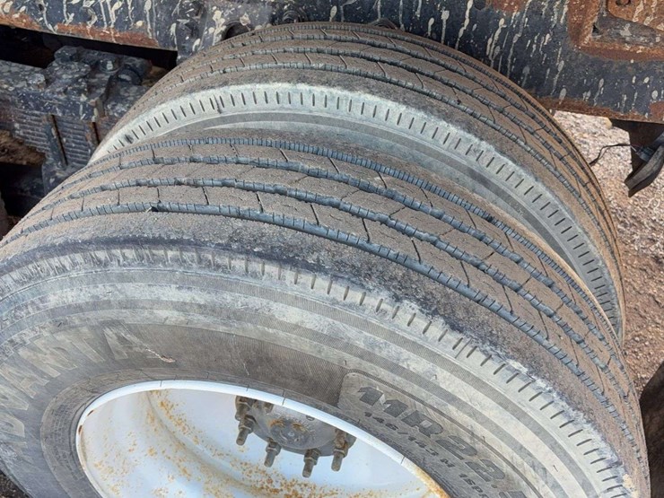 1995-ford-ltl9000-image-5