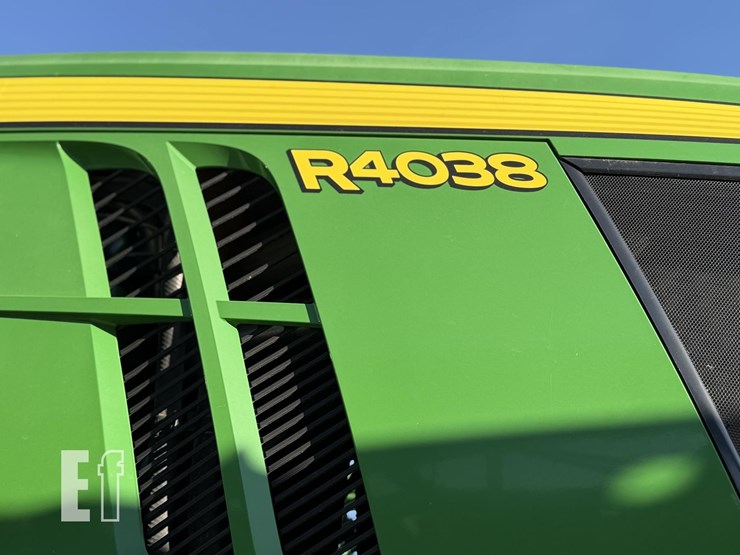 john-deere-r4038-image-3