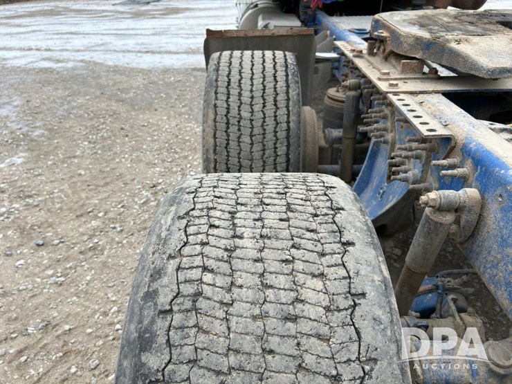 international-prostar-image-60