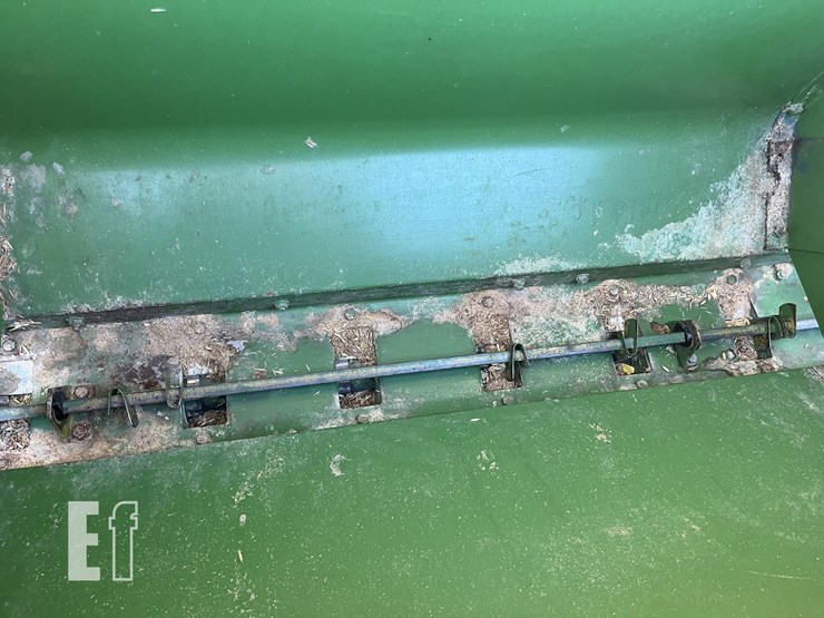 john-deere-8200-image-16