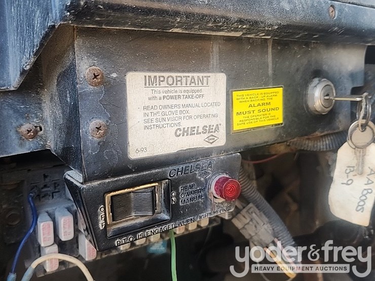 international-4700-image-28