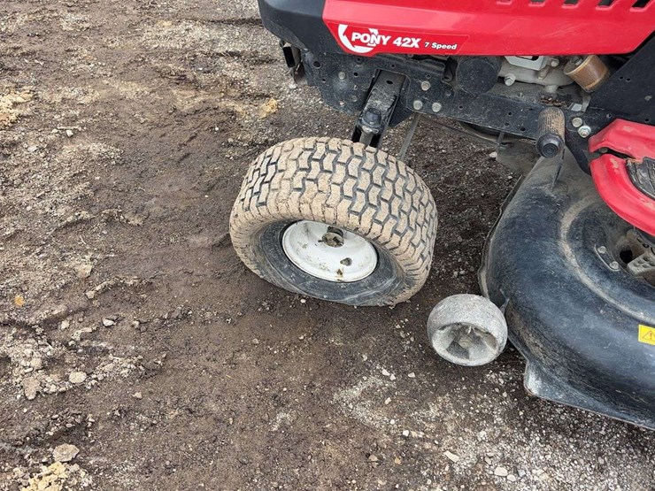 2019-troy-bilt-riding-mower-image-8