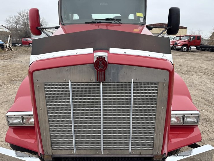kenworth-t800-image-10