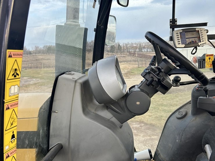 2014-challenger-mt585d-image-52