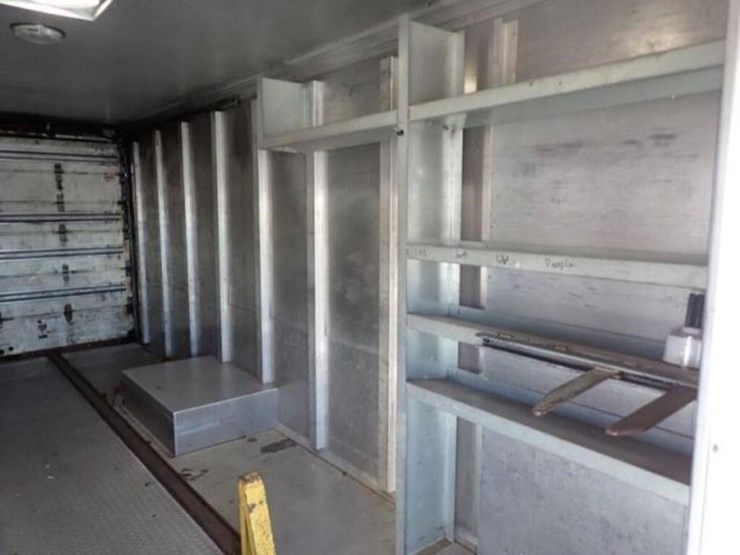 2012-freightliner-mt55-image-26