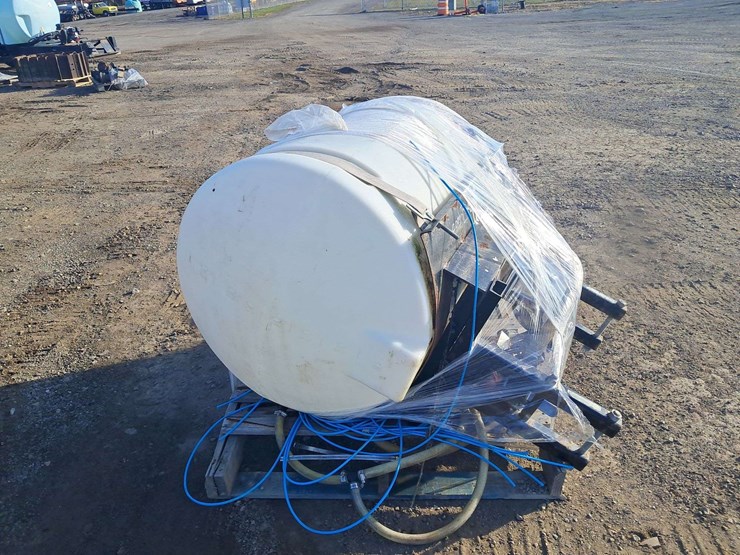 sprayer-w/-pump-image-4