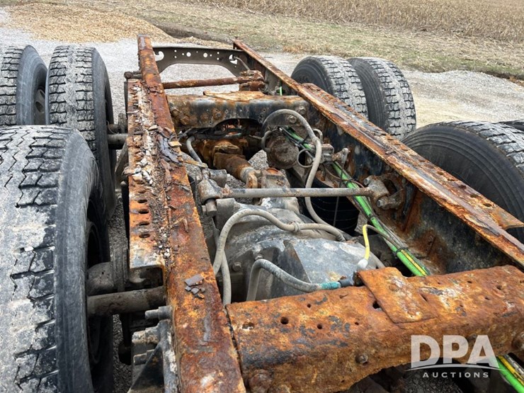 international-9200i-image-25